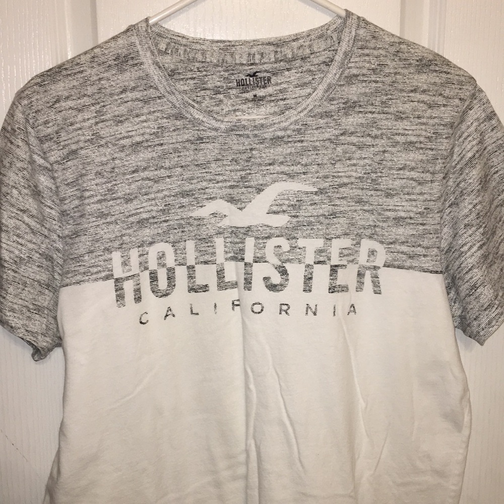 Hollister Tee